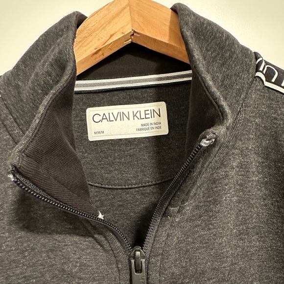 Calvin Klein jacket - Picture 3 of 4